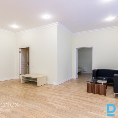 Kvalitatīvs birojs Rīgas centrā pie Ģertrūdes baznīcas