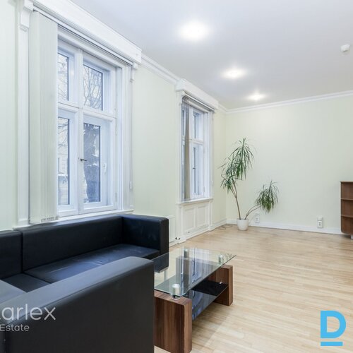 Kvalitatīvs birojs Rīgas centrā pie Ģertrūdes baznīcas