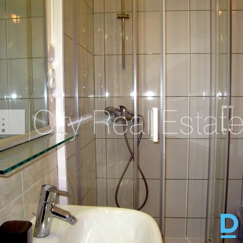 Izīrē dzīvokli Rīgā