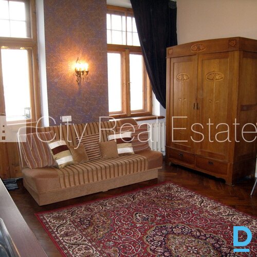 Izīrē dzīvokli Rīgā