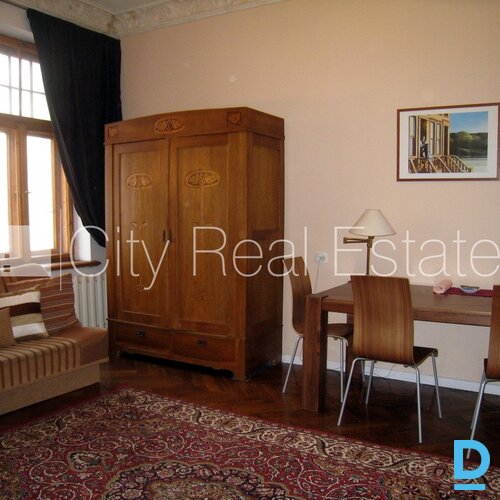 Izīrē dzīvokli Rīgā