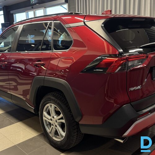 Pārdod Toyota Rav4 Hybrid AWD, 2024 Pārdod Toyota Rav4 Hybrid AWD, 2024