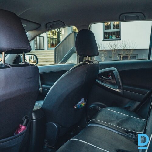 Pārdod Toyota Rav 4 2.0 b/g, 2012