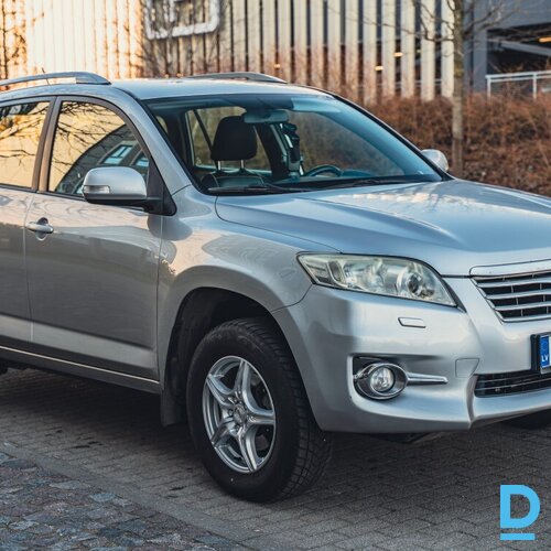 Pārdod Toyota Rav 4 2.0 b/g, 2012