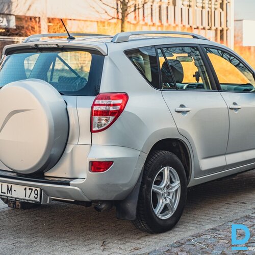 Pārdod Toyota Rav 4 2.0 b/g, 2012