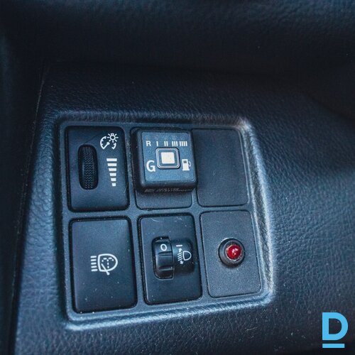 Pārdod Toyota Rav 4 2.0 b/g, 2012