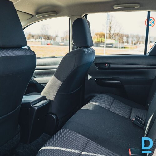 Pārdod Toyota Hilux 2.4d, 4x4, 2021