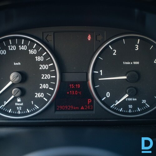 Pārdod BMW 320d, 2006