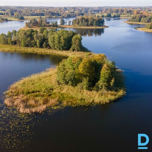 Tava privātā sapņu sala Aksenovas ezerā – miera un dabas osta Latgalē!