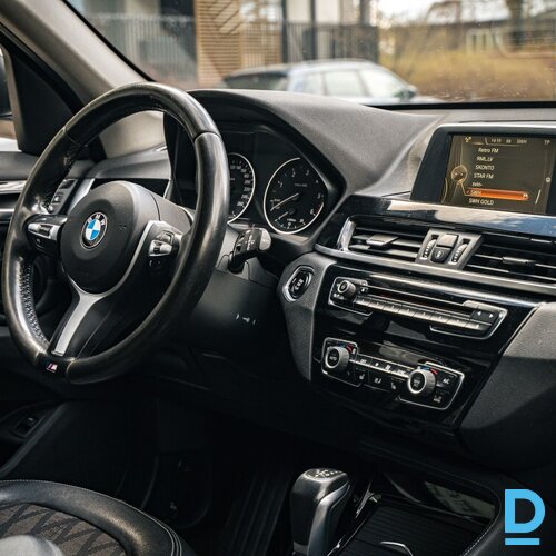 Pārdod BMW X1 2.0D, 2015