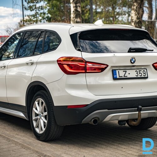 Pārdod BMW X1 2.0D, 2015