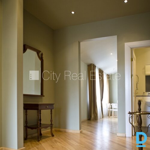 Izīrē dzīvokli Rīgā