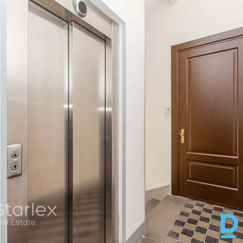 Birojs pēc kapitālā remonta Rīgas centrā