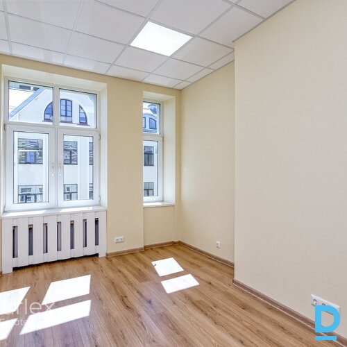 Biroja telpas pie Visvalža ielas