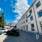 Birojs ar stāvvietām Rīgas centrā