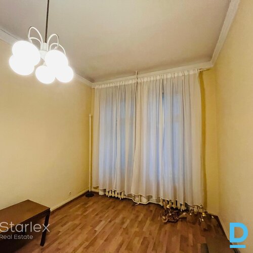 Biroja telpas Rīgas centrā pie Vanšu tilta